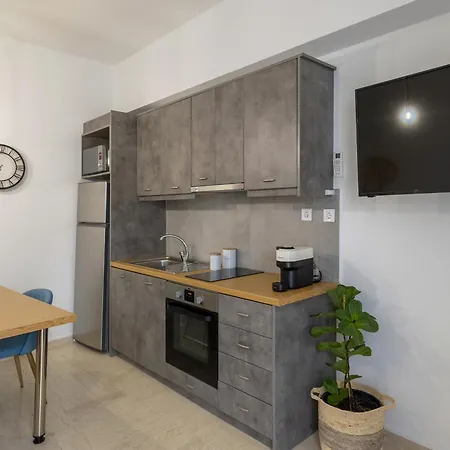 Atop Gold Luxury Διαμέρισμα Ερμούπολη