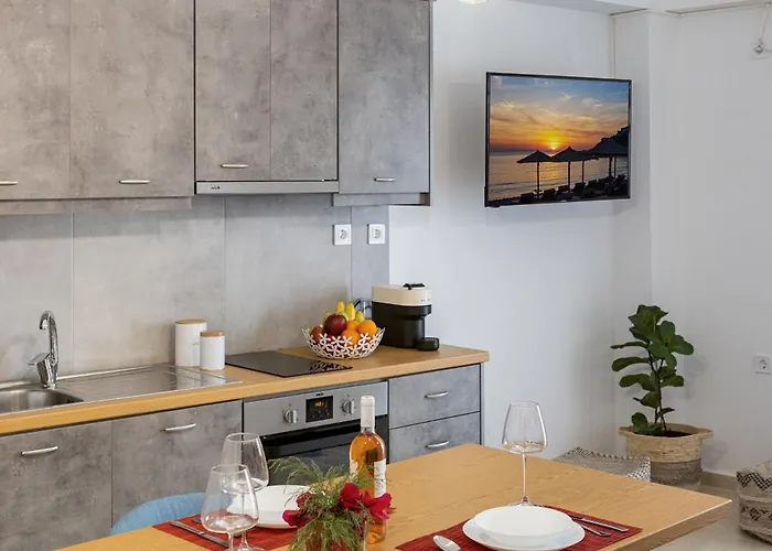 Atop Gold Luxury Ermoupoli