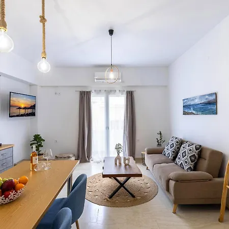 Atop Gold Luxury Apartment Ermoupoli