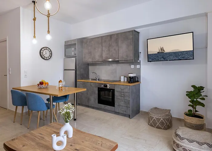 Atop Gold Luxury * Ermoupoli